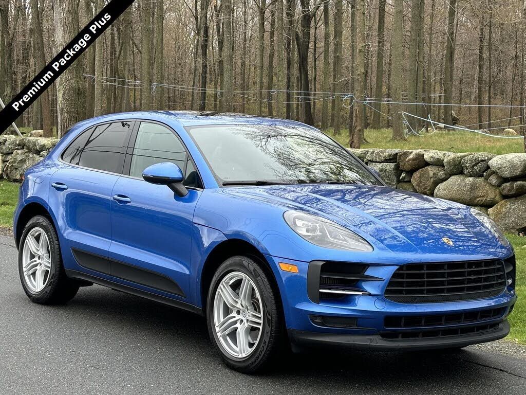 2019 PORSCHE Macan