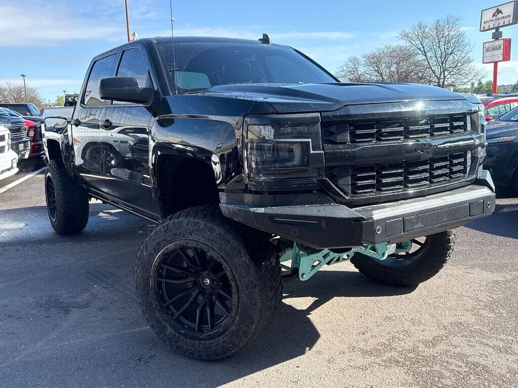 2018 CHEVROLET Silverado