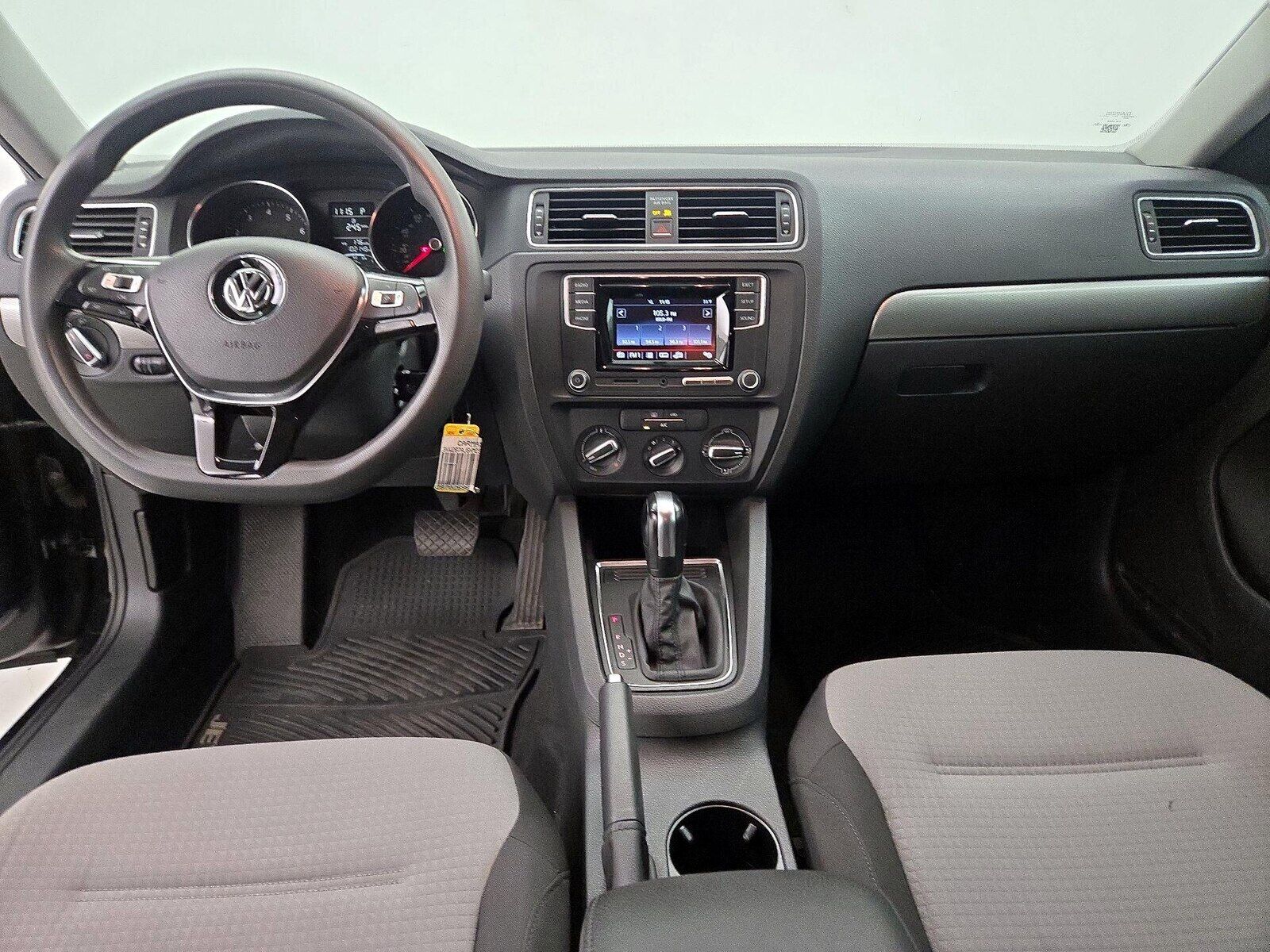 2017 VOLKSWAGEN Jetta