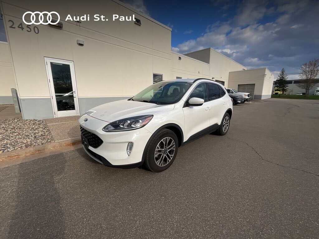 2021 FORD Escape