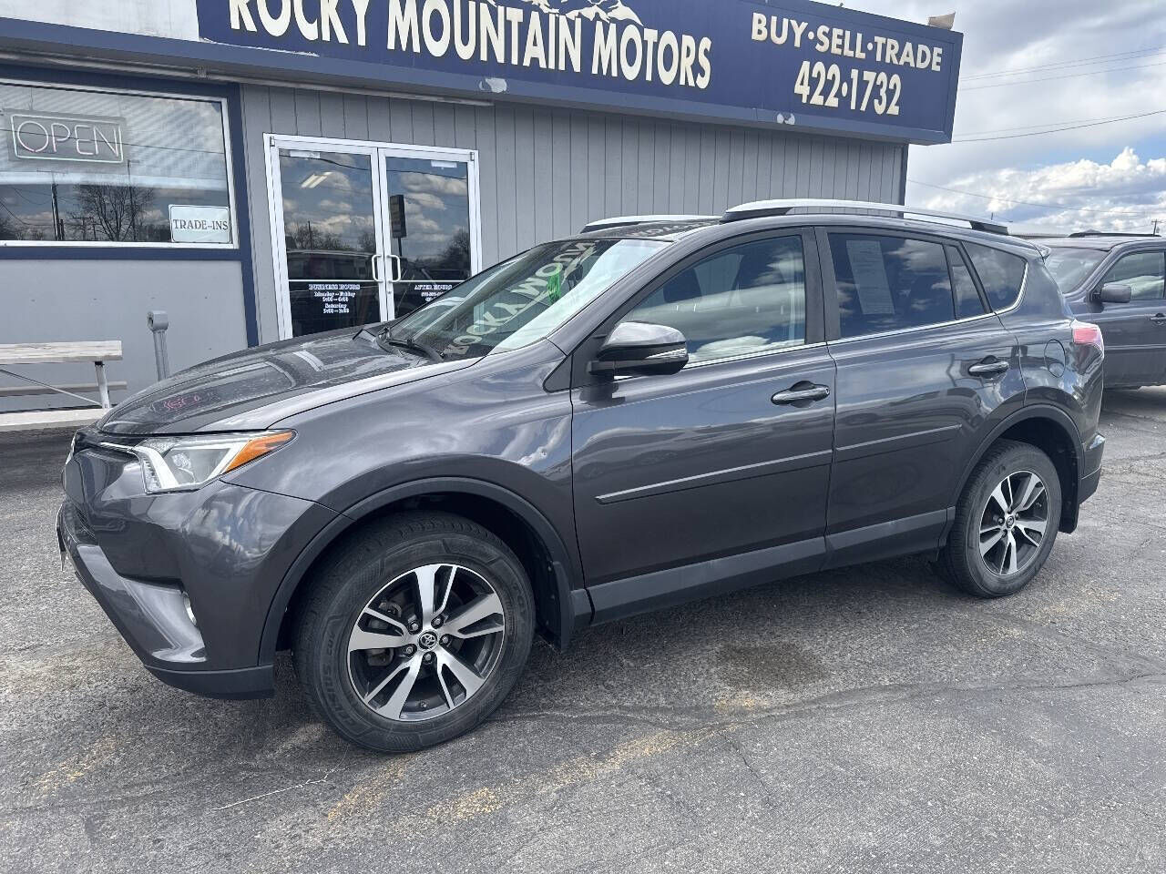2016 TOYOTA RAV4