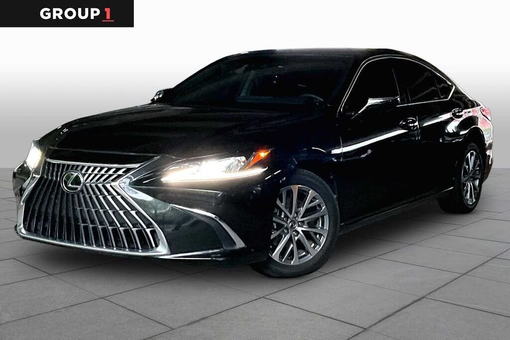 2024 LEXUS ES