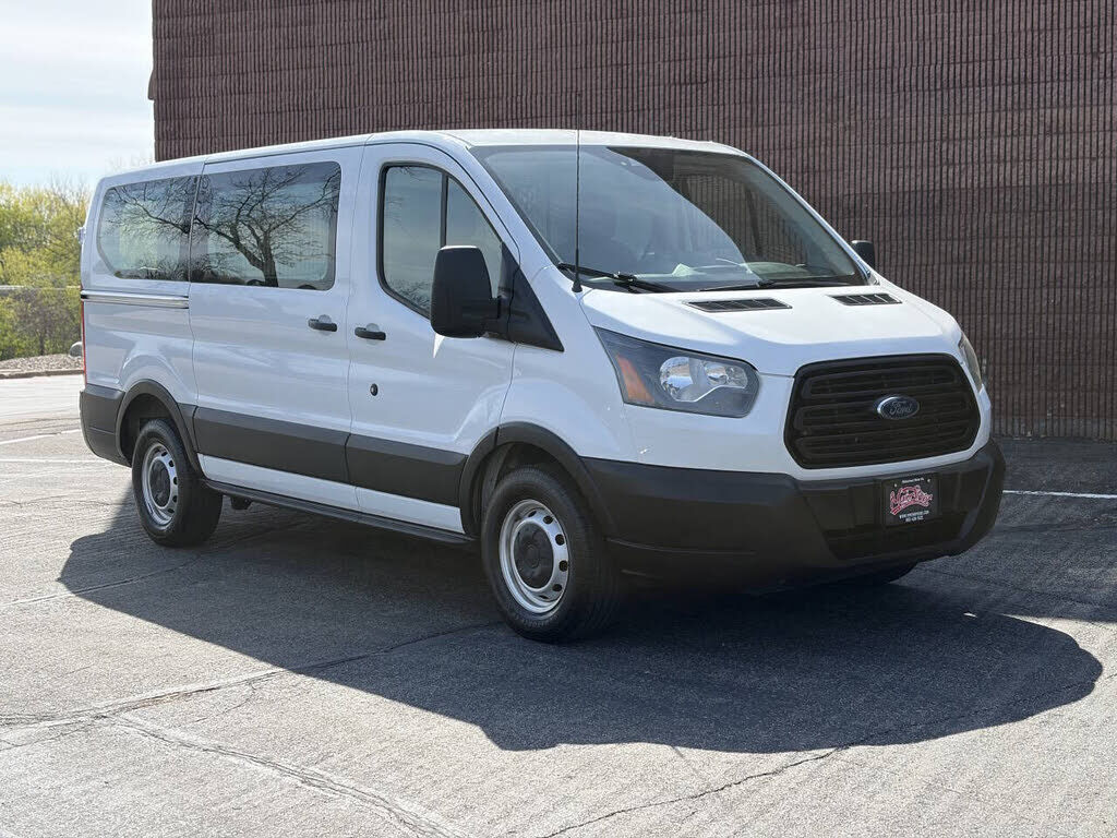 2019 FORD Transit