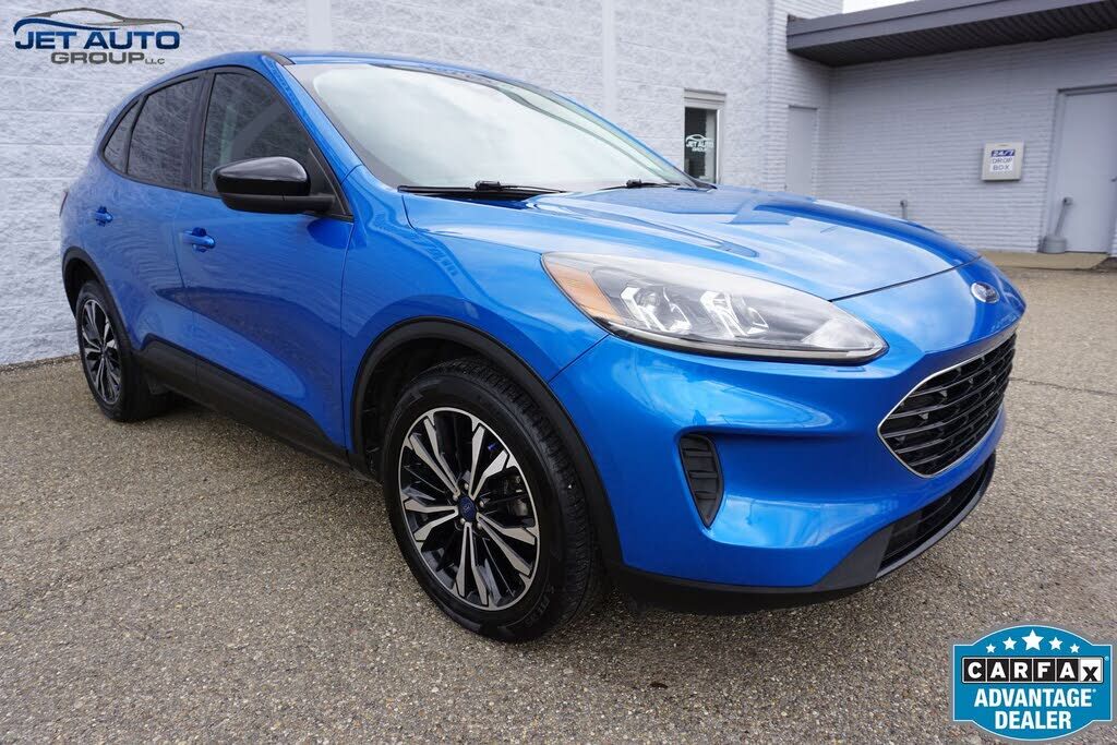 2021 FORD Escape
