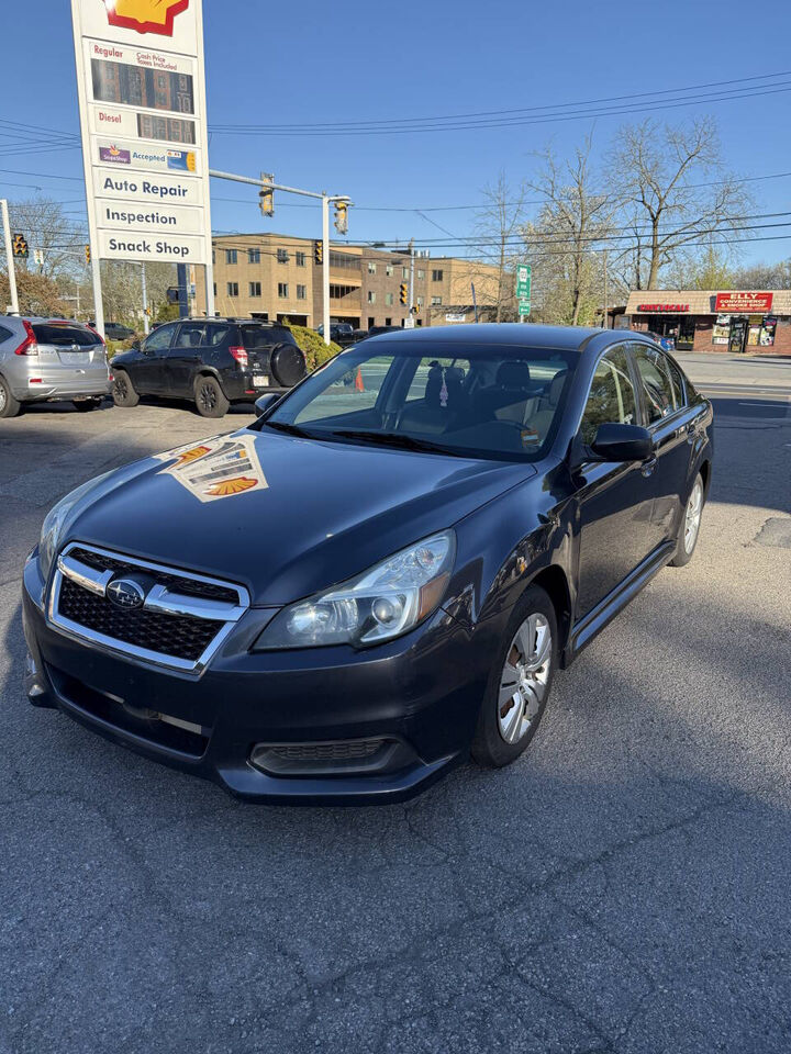 2013 SUBARU Legacy