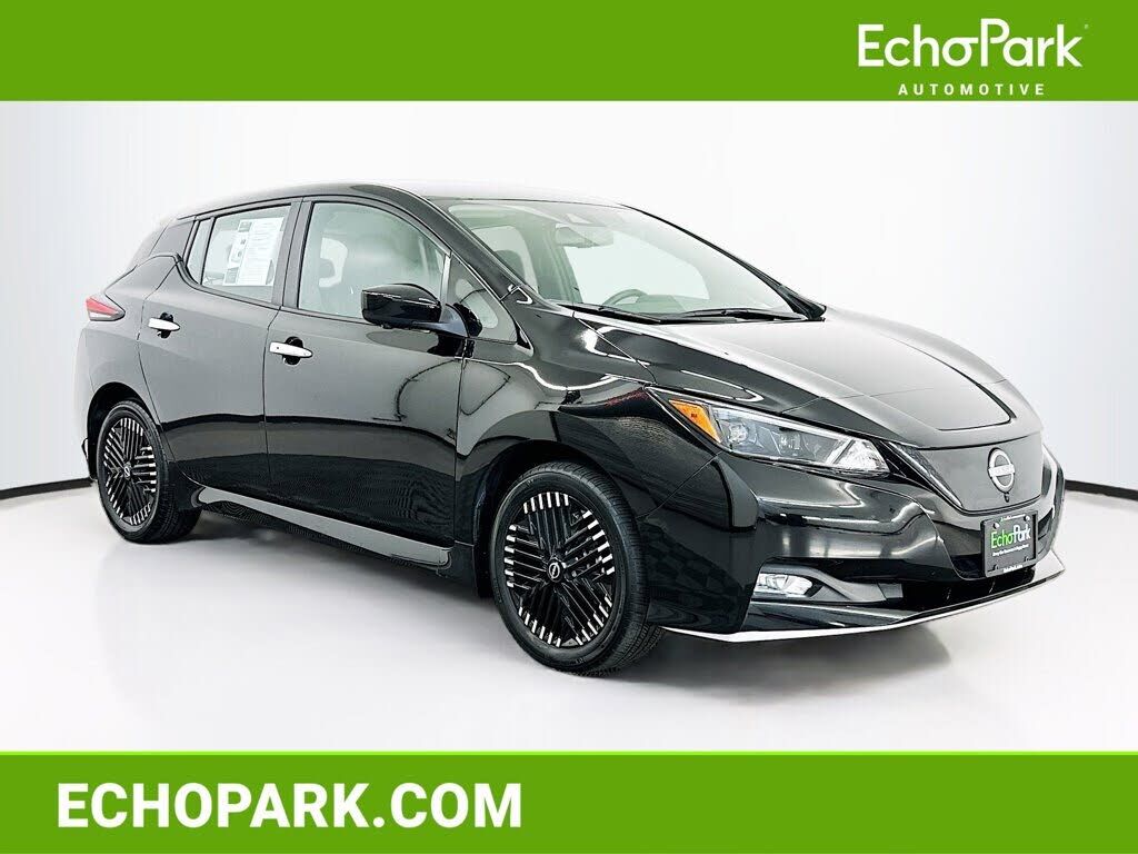 2024 NISSAN Leaf
