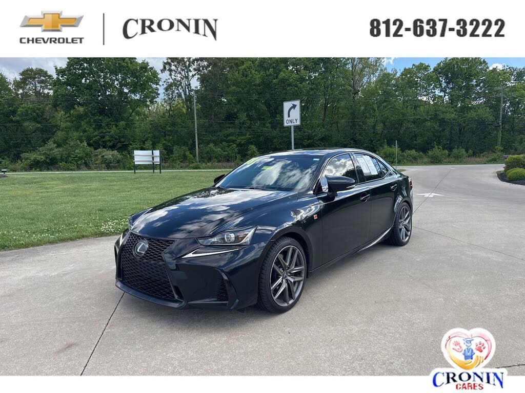 2018 LEXUS IS