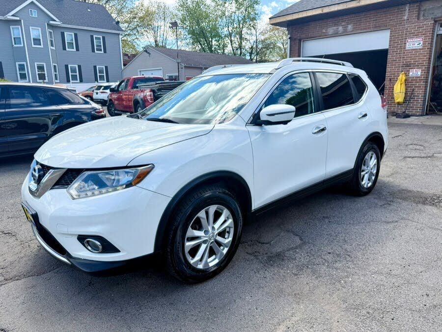 2016 NISSAN Rogue