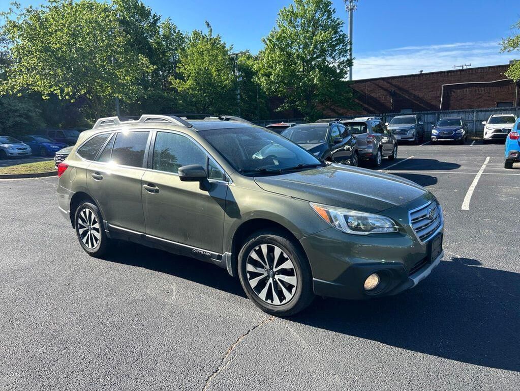 2017 SUBARU Outback
