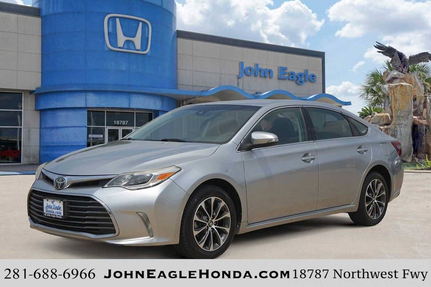 2018 TOYOTA Avalon