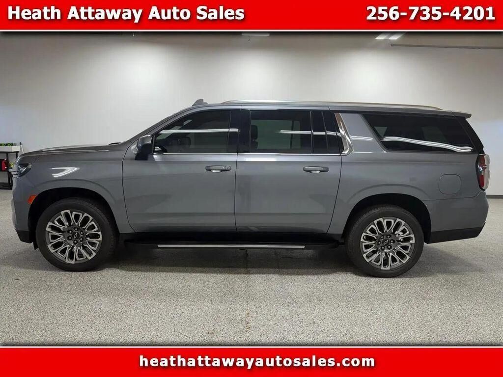 2022 CHEVROLET Suburban