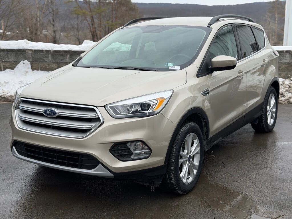 2018 FORD Escape