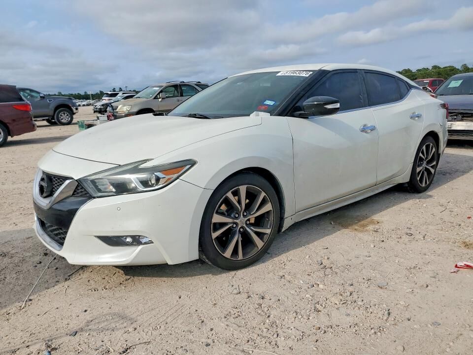 2017 NISSAN Maxima