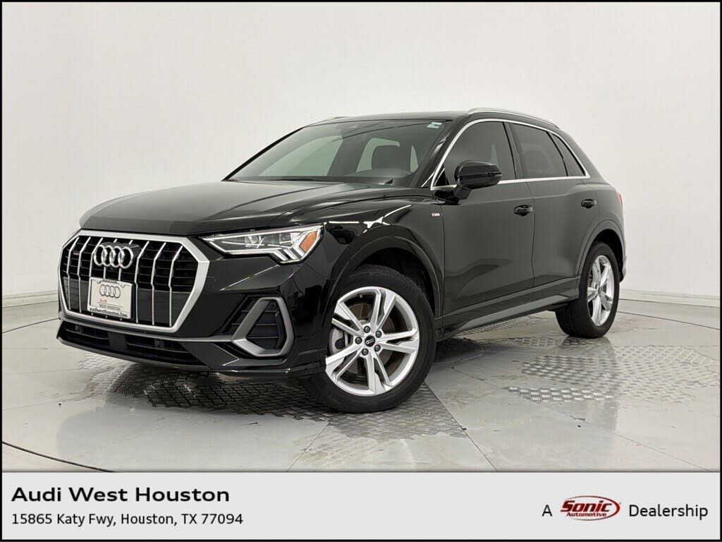 2023 AUDI Q3