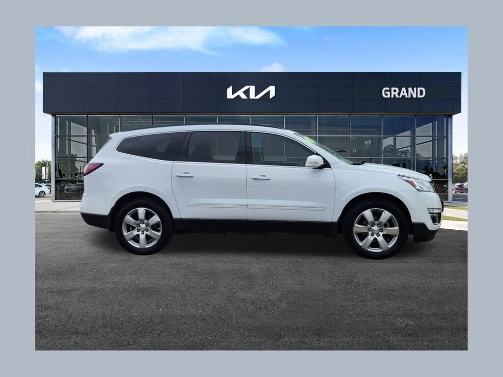 2017 CHEVROLET Traverse