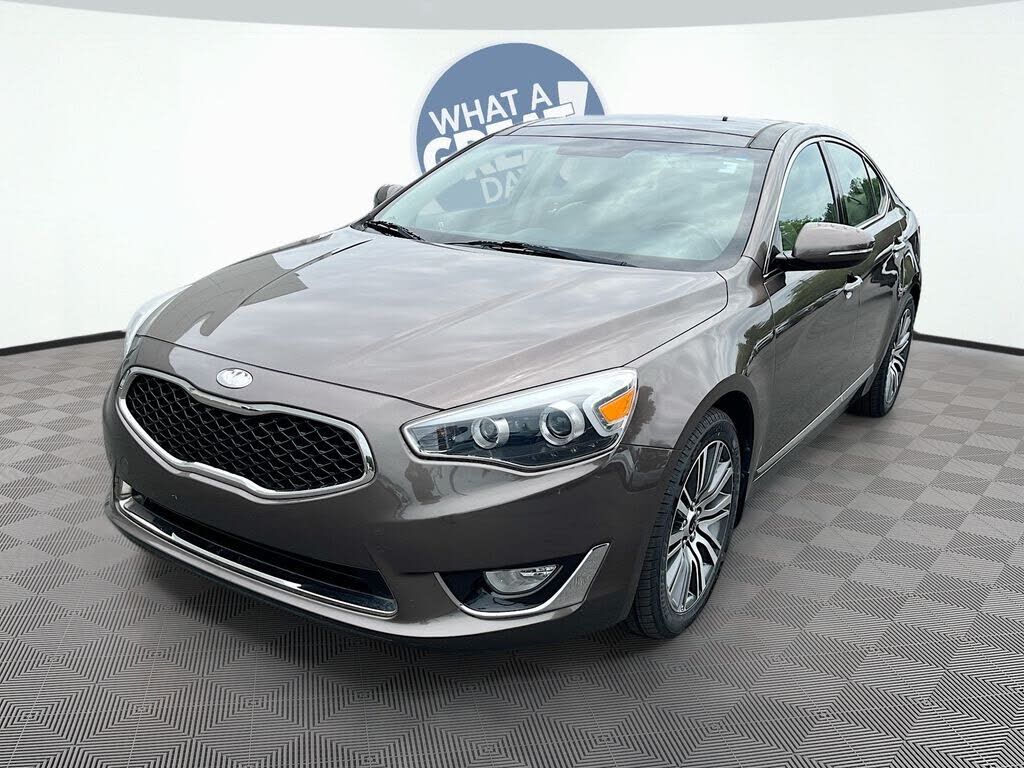 2014 KIA Cadenza