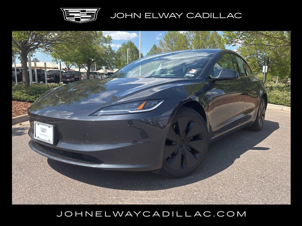 2025 TESLA Model 3