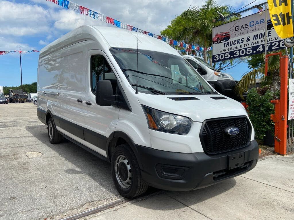 2022 FORD Transit