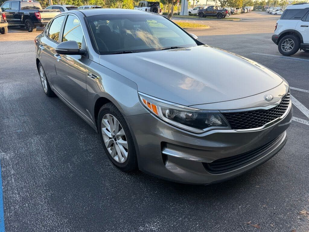 2018 KIA Optima