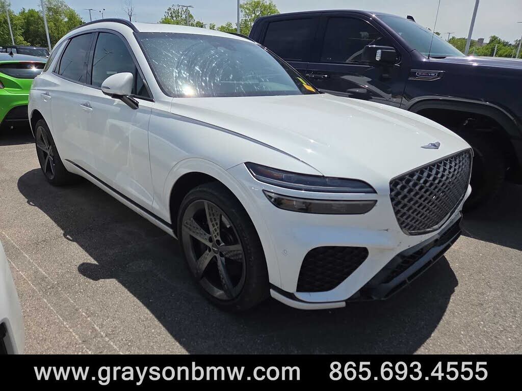 2024 GENESIS GV70