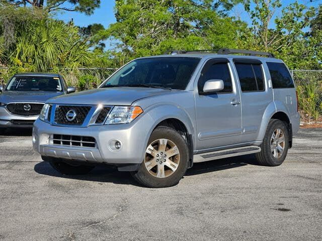 2010 NISSAN Pathfinder