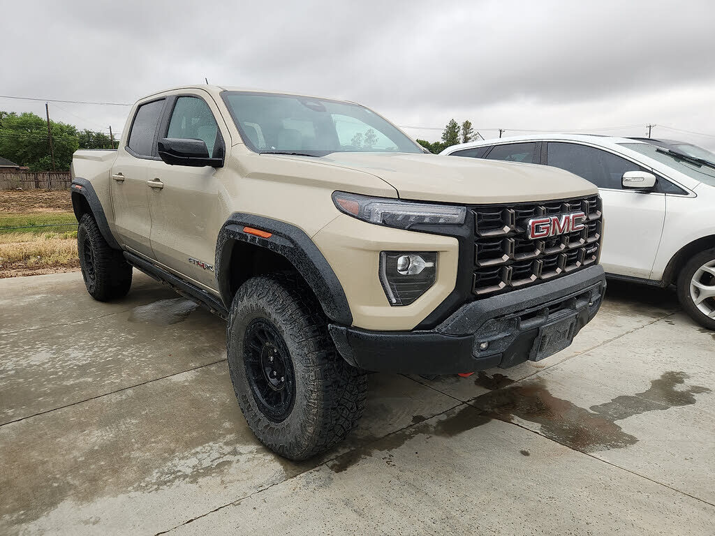 2024 GMC Canyon