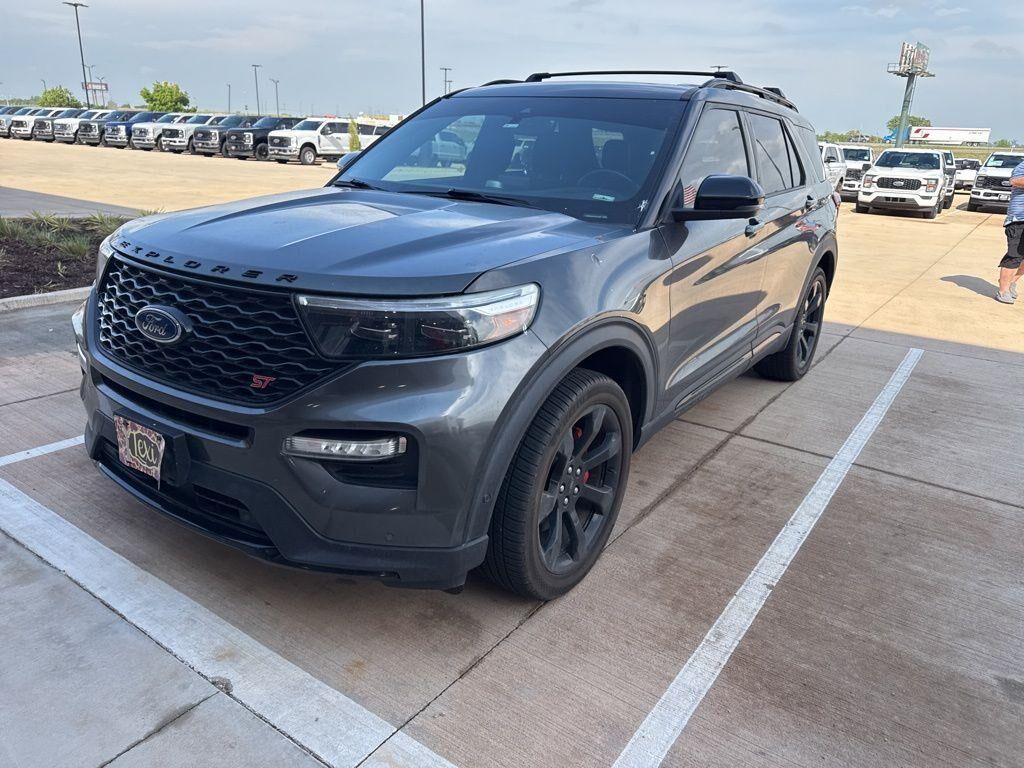 2020 FORD Explorer