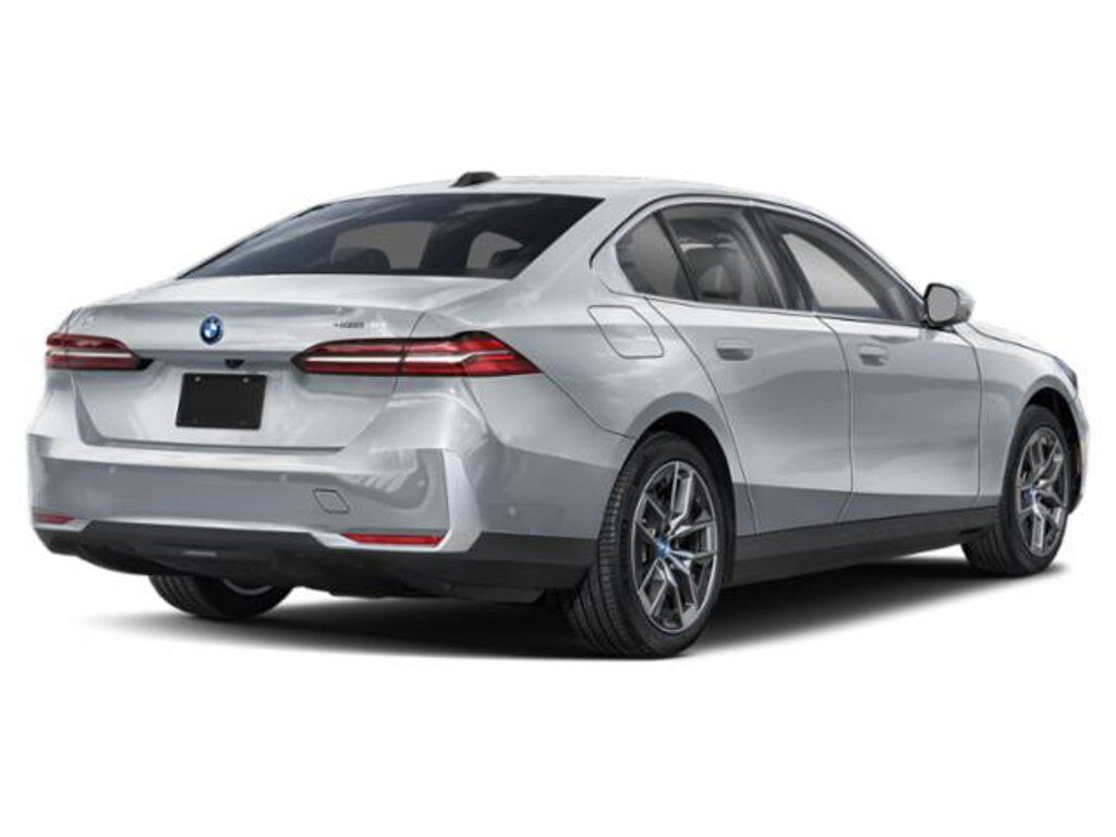 2024 BMW i5