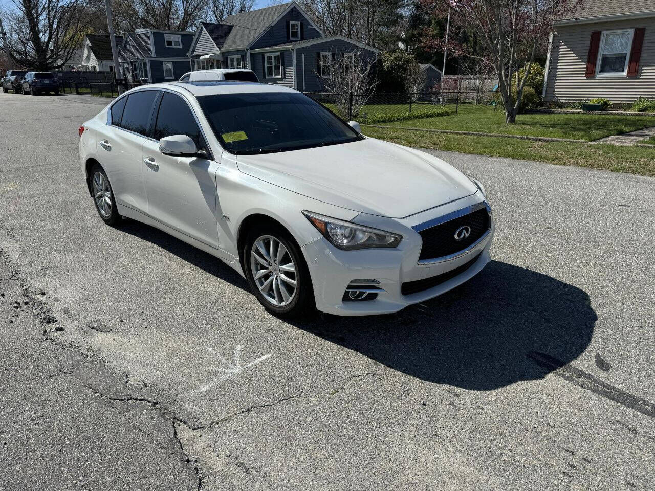 2017 INFINITI Q50