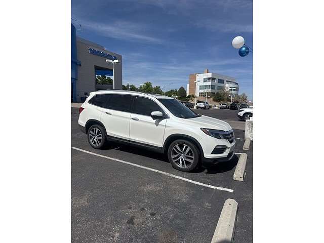 2017 HONDA Pilot