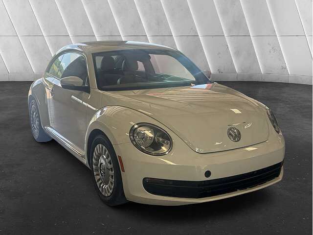 2016 VOLKSWAGEN Beetle