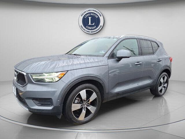 2019 VOLVO XC40