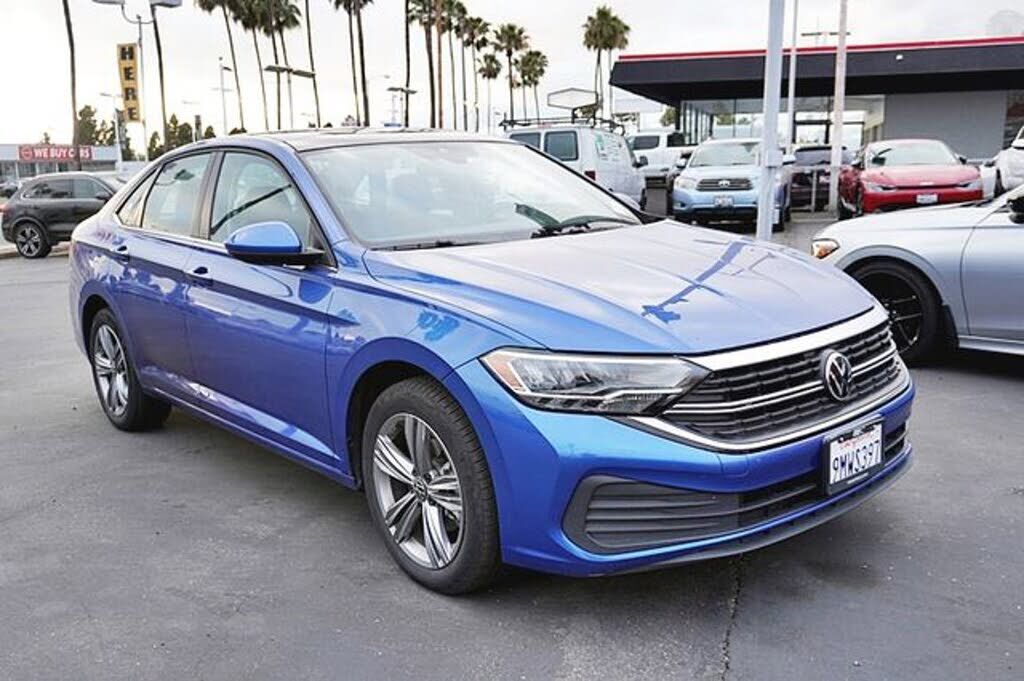 2024 VOLKSWAGEN Jetta