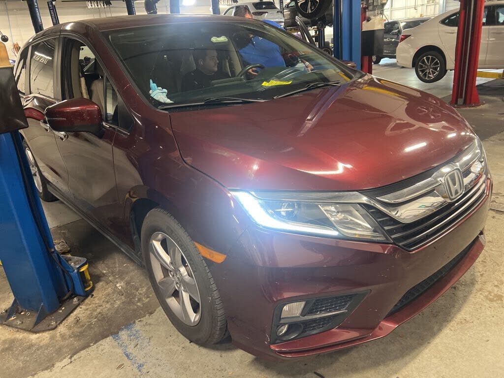 2018 HONDA Odyssey