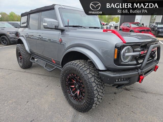 2022 FORD Bronco