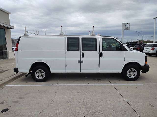 2016 CHEVROLET Express