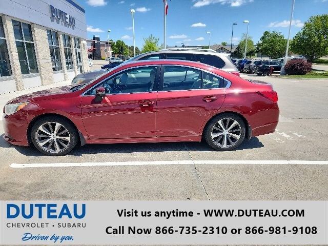2015 SUBARU Legacy