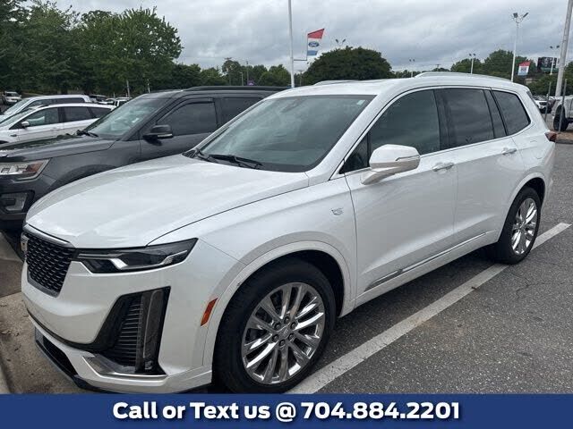 2020 CADILLAC XT6