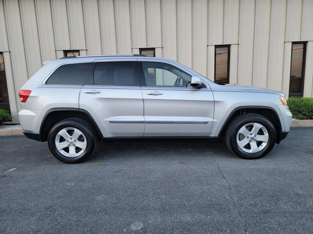 2011 JEEP Grand Cherokee