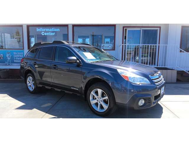 2013 SUBARU Outback