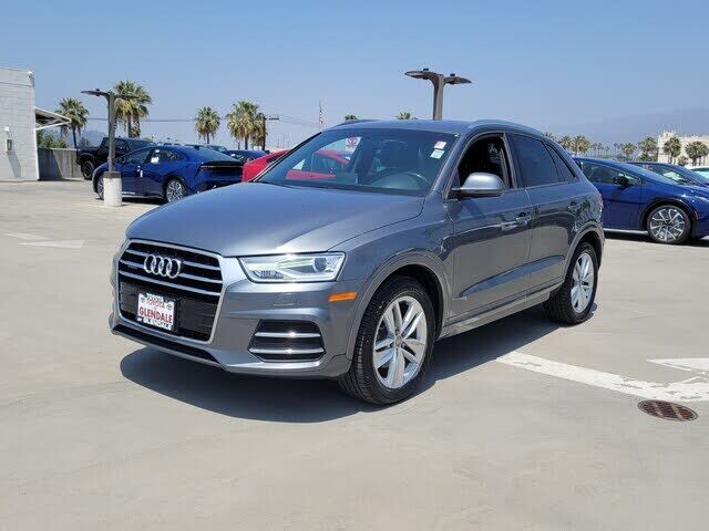 2017 AUDI Q3