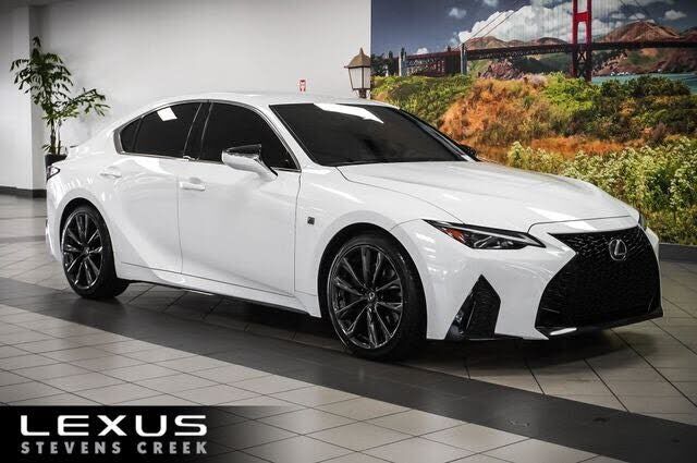 2024 LEXUS IS