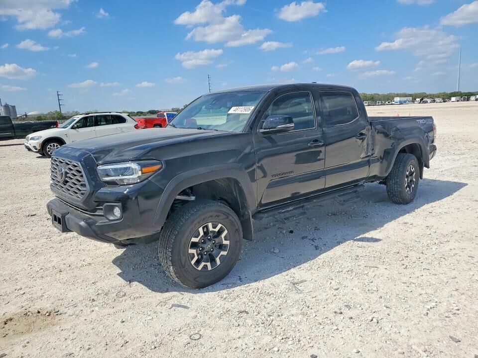 2021 TOYOTA Tacoma
