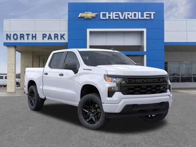 2026 CHEVROLET Silverado
