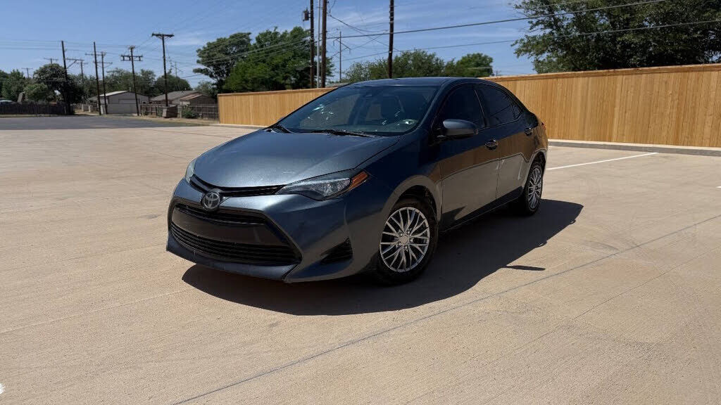 2018 TOYOTA Corolla