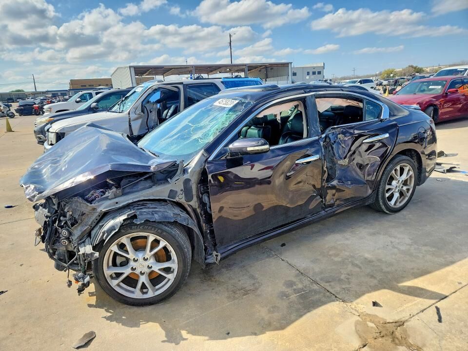 2014 NISSAN Maxima