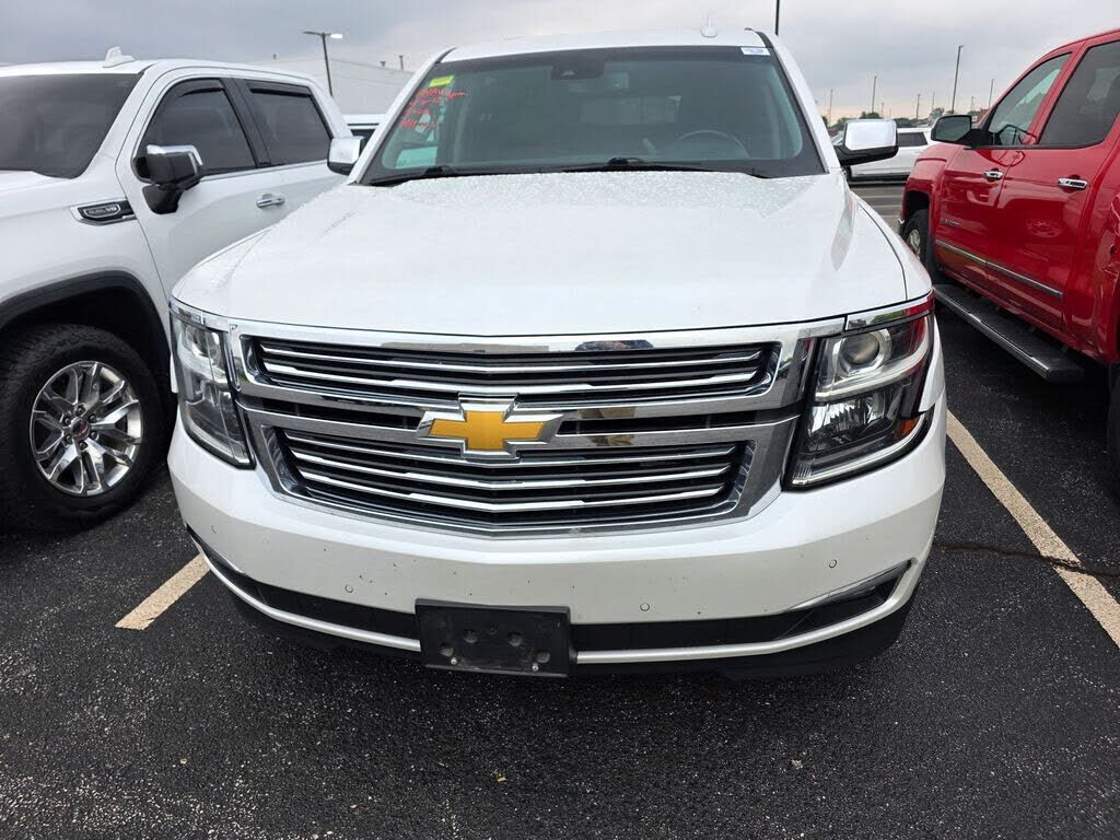 2019 CHEVROLET Suburban