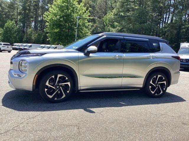 2024 MITSUBISHI Outlander