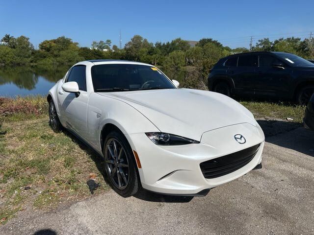 2023 MAZDA MX-5