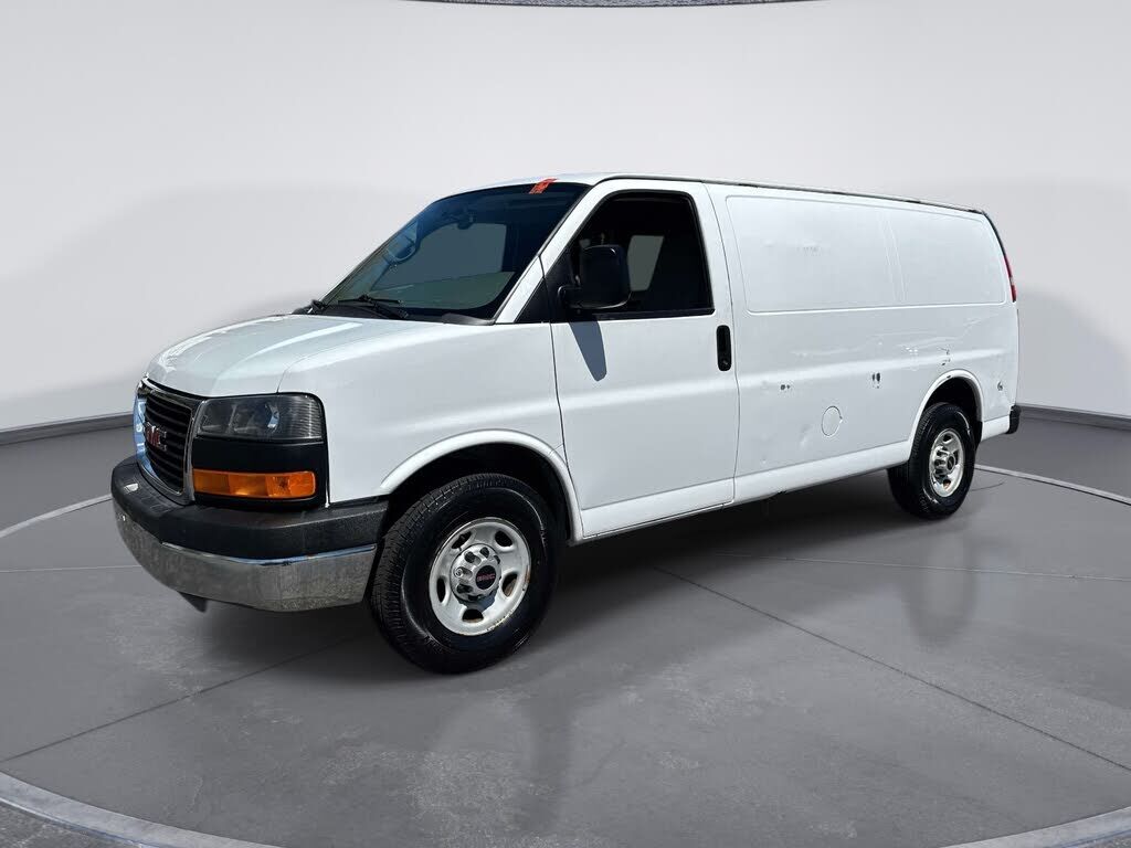 2015 GMC Savana